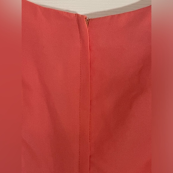 Custom-made Bright Coral Dress Puffy Sleeves Back Zipper 🪸 - Picture 6 of 8